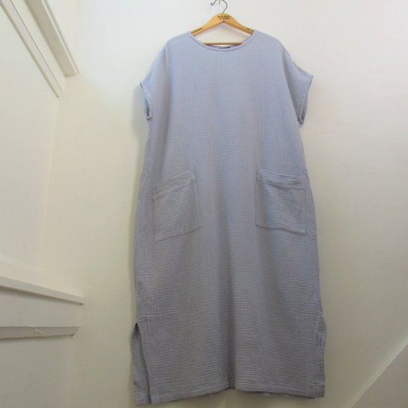 Jexy & Jax Made in Canada Dress - Picture 4 of 4